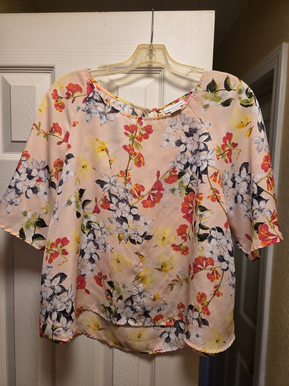 3 for $10, Liz Claiborne Pink Floral Short Sleeve Blouse